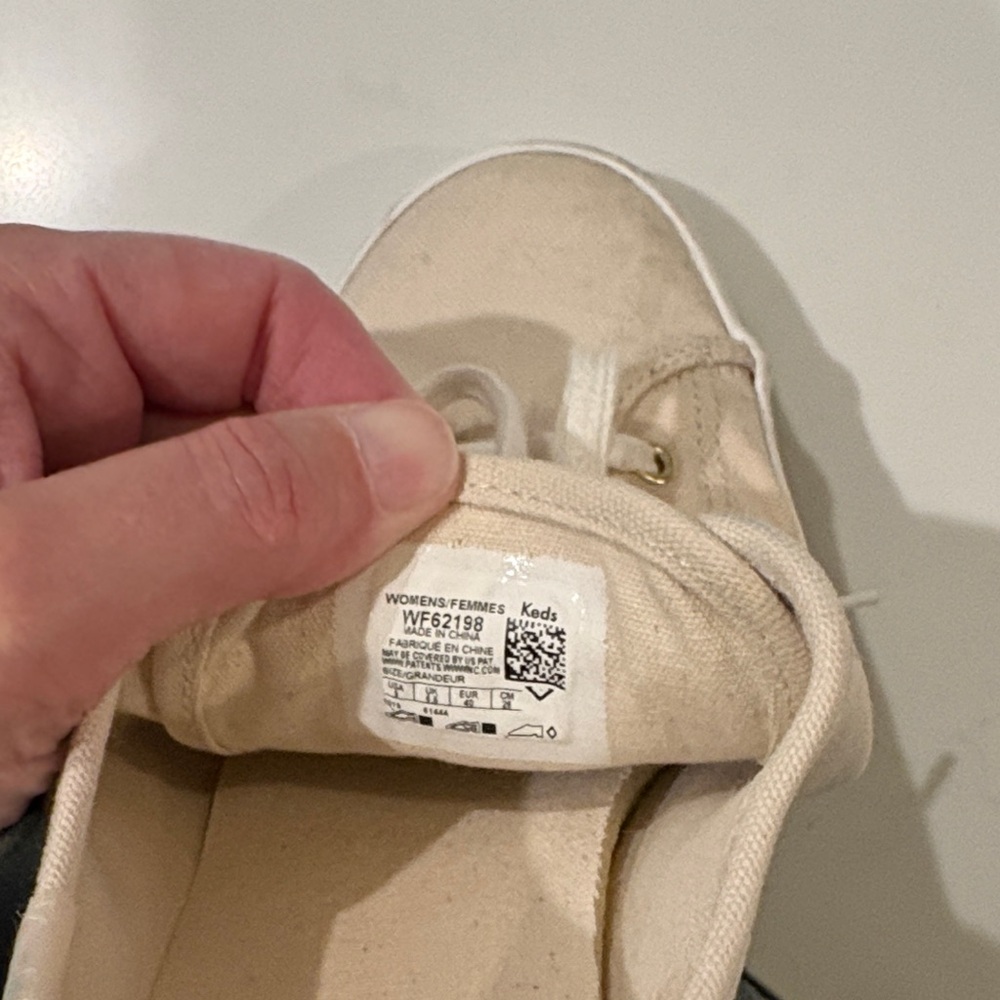 Women's Keds Cream Canvas Sneakers size 9 - Picture 4 of 5